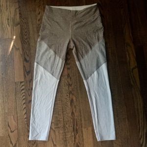 Outdoor Voices Spring Leggings 26” in Oatmeal